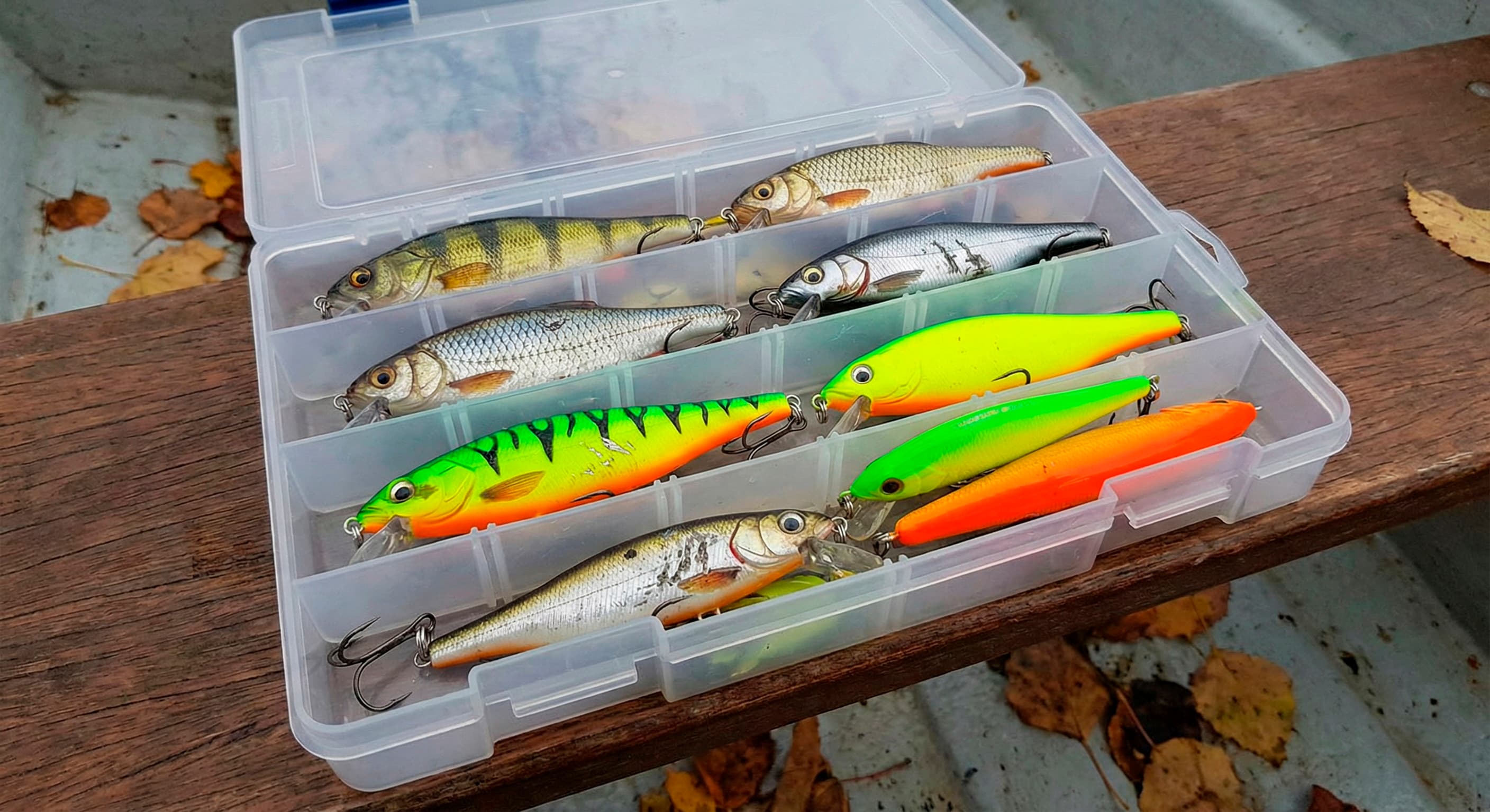 Коробка с крупными воблерами 130 мм